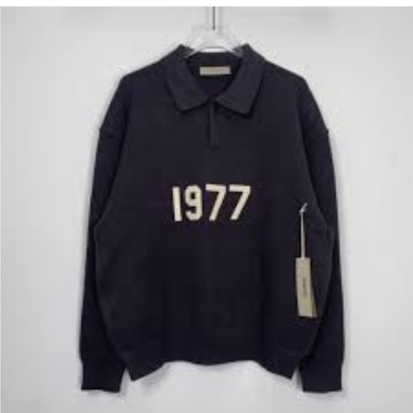 ESSENTIAL - CARDIGANS SIZE XLARGE FITS LARGE - Picture 2 of 2